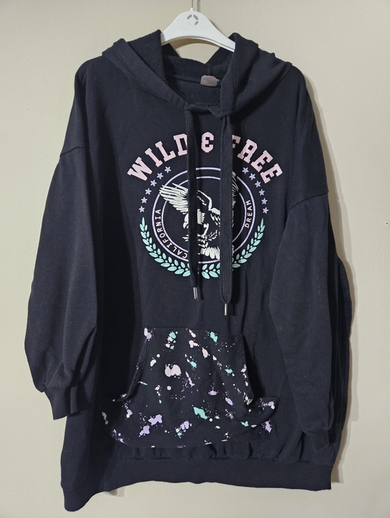 No Boundaries Tops - No Boundaries Wild And Free Hoodie XXL